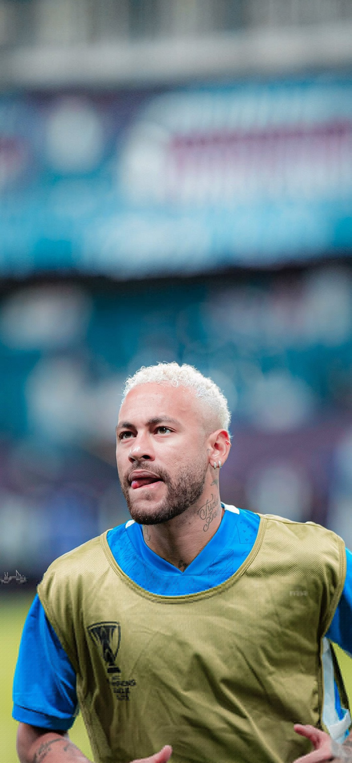 伯尔尼主帅谈骚乱：维拉球员在看台下庆祝，球迷认为被挑衅了