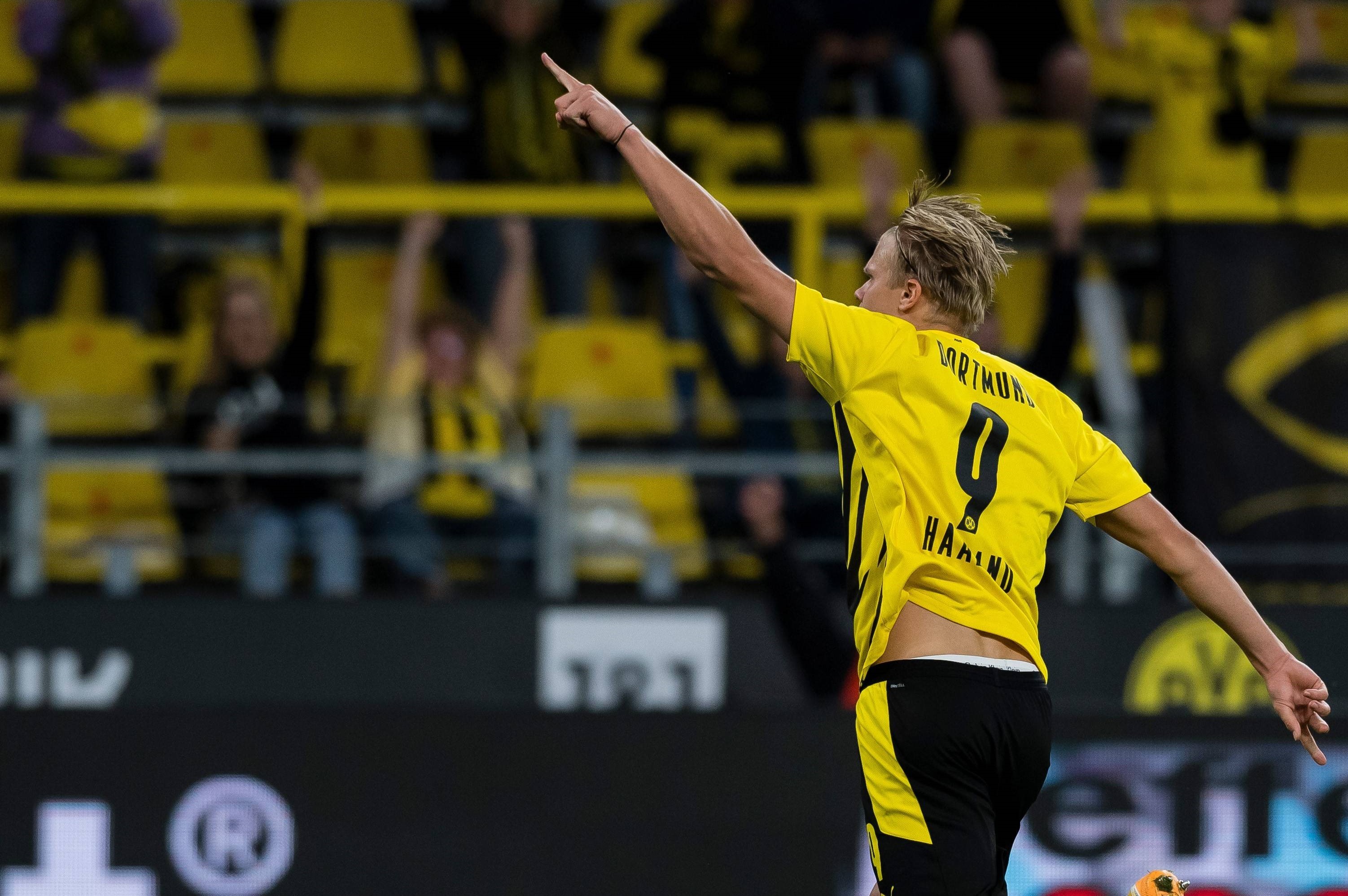 凉了！罢赛逼宫1.2亿转会切尔西，13轮仅1次打满，曼联养出的巨婴栽了？