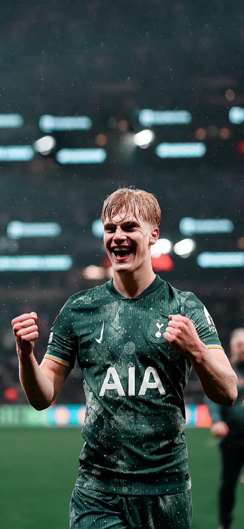 凯尔：我和施洛特贝克没矛盾；他的续约？在经济上我们尽全力