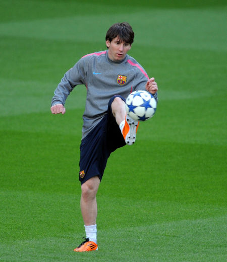 他是全场最冷静的人