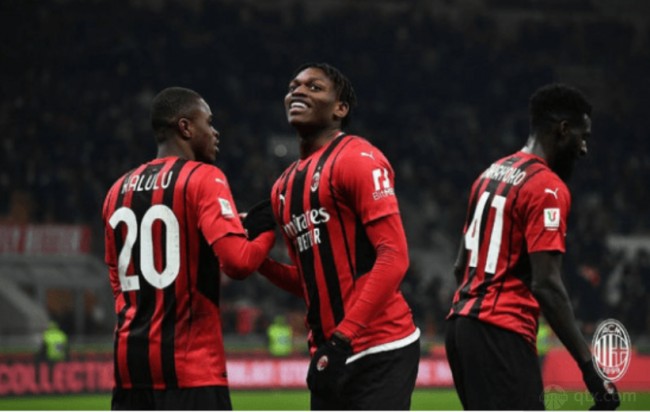 英超半场：恩凯蒂亚破门，威尔逊追平，富勒姆暂1-1水晶宫（英超半场战报：恩凯蒂亚先开纪录，威尔逊扳平，富勒姆暂与水晶宫1-1）