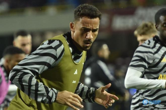 全网专属 0.1玩法，疯狂打金，每天送真充 靠送玩一年（全网独享0.1倍玩法，疯狂打金，天天送真充，福利让你玩一年）