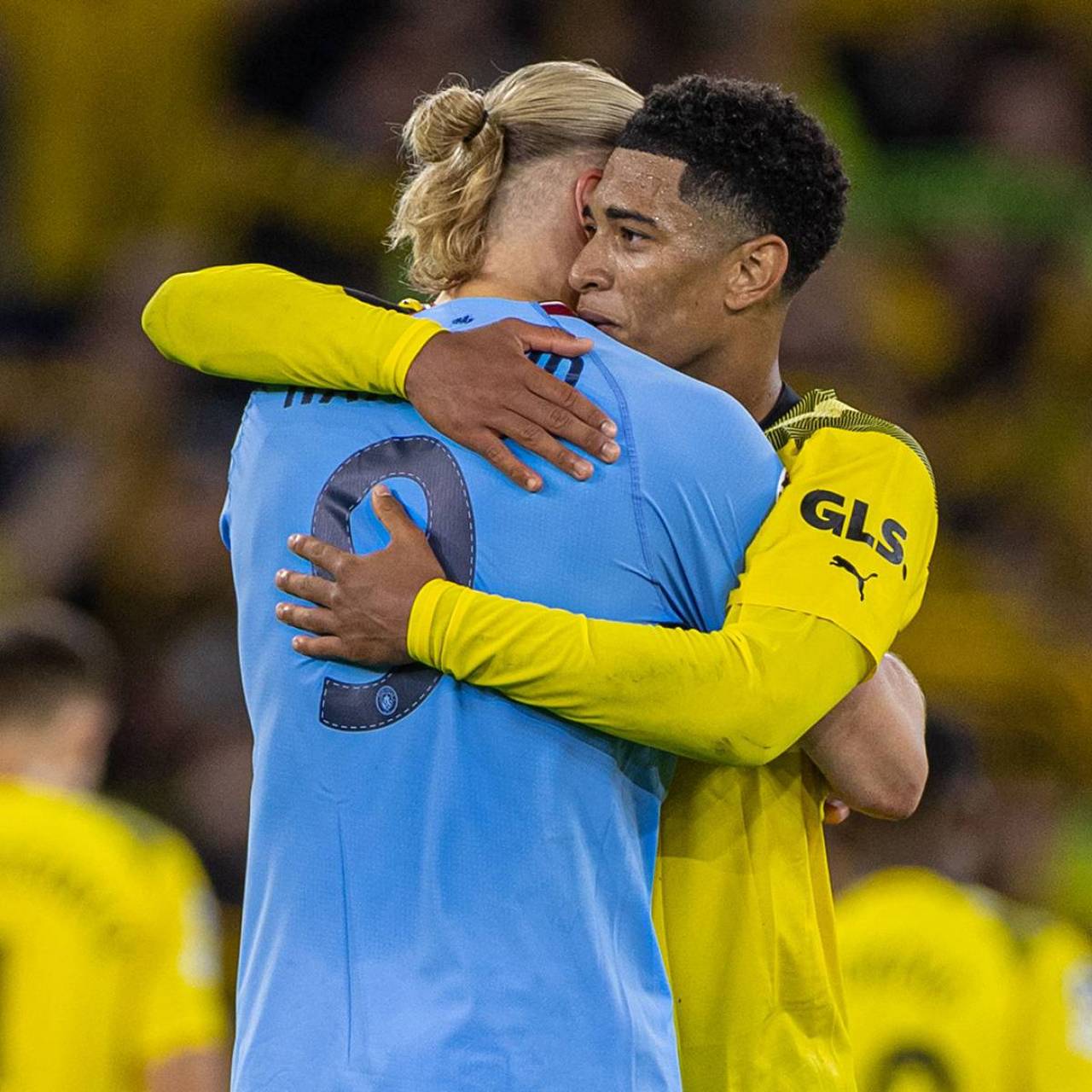 记者：巴萨有意埃及17岁前锋阿卜杜勒卡里姆，并已采取行动