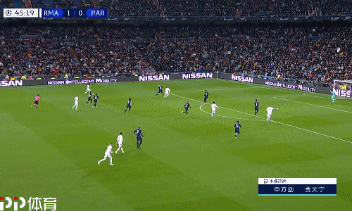 电讯报：纽卡可能无法在冬窗签下阿尔克马尔中场斯密特